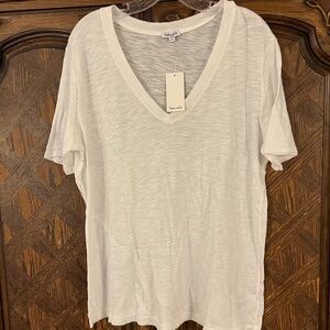 NWT Splendid V neck  white cotton t shirt; size large